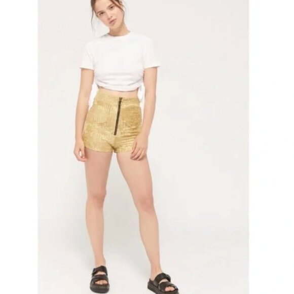 Urban Outfitters Yellow Snakeskin High Rise Shorts Large Zipper Detail - Picture 3 of 12